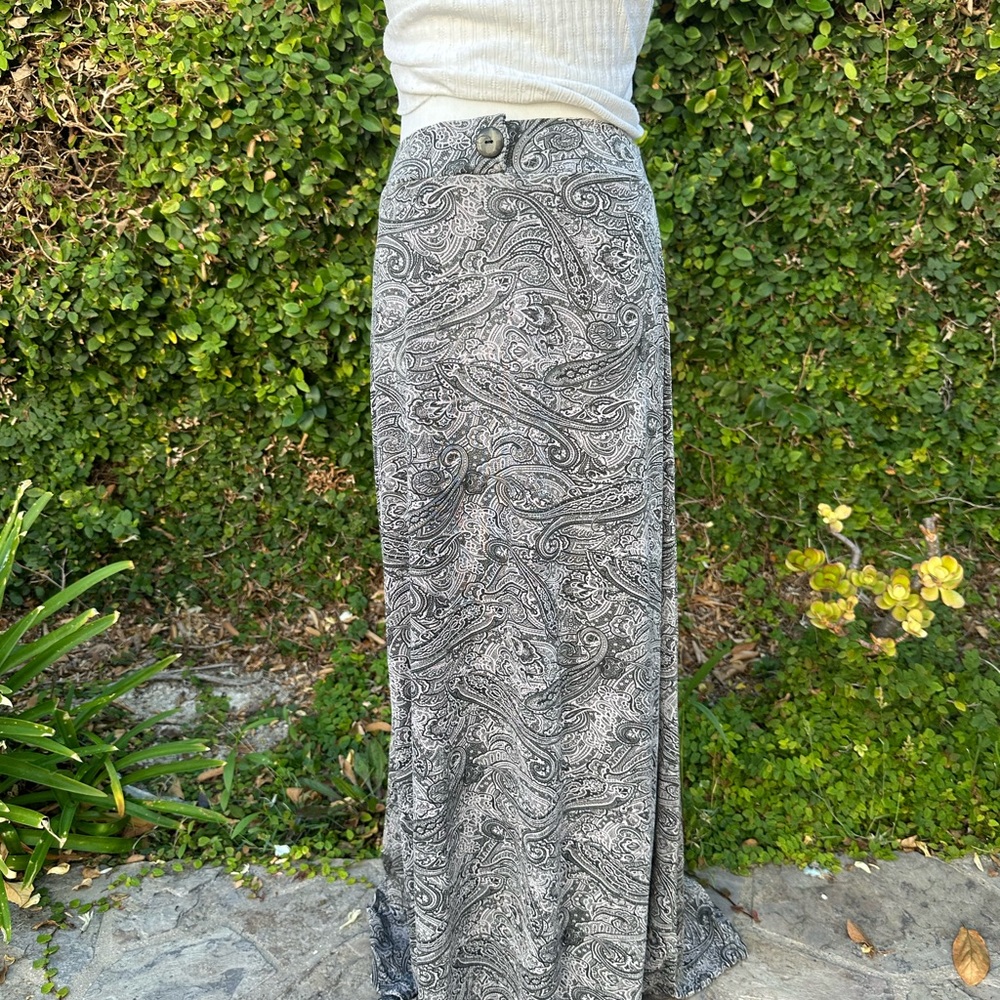 ✨vintage paisley maxi skirt